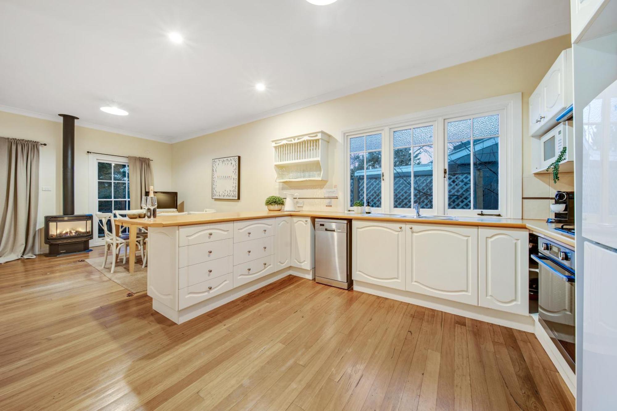 וונטוורט פאלס Whispering Pines Cottages חדר תמונה