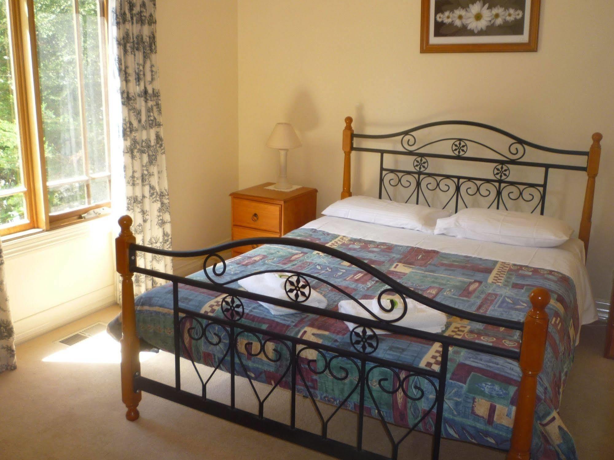וונטוורט פאלס Whispering Pines Cottages מראה חיצוני תמונה